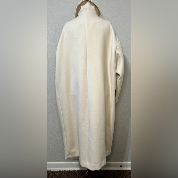 H&M Double Breasted Cream Coat. Size XXL. - Picture 7 of 13